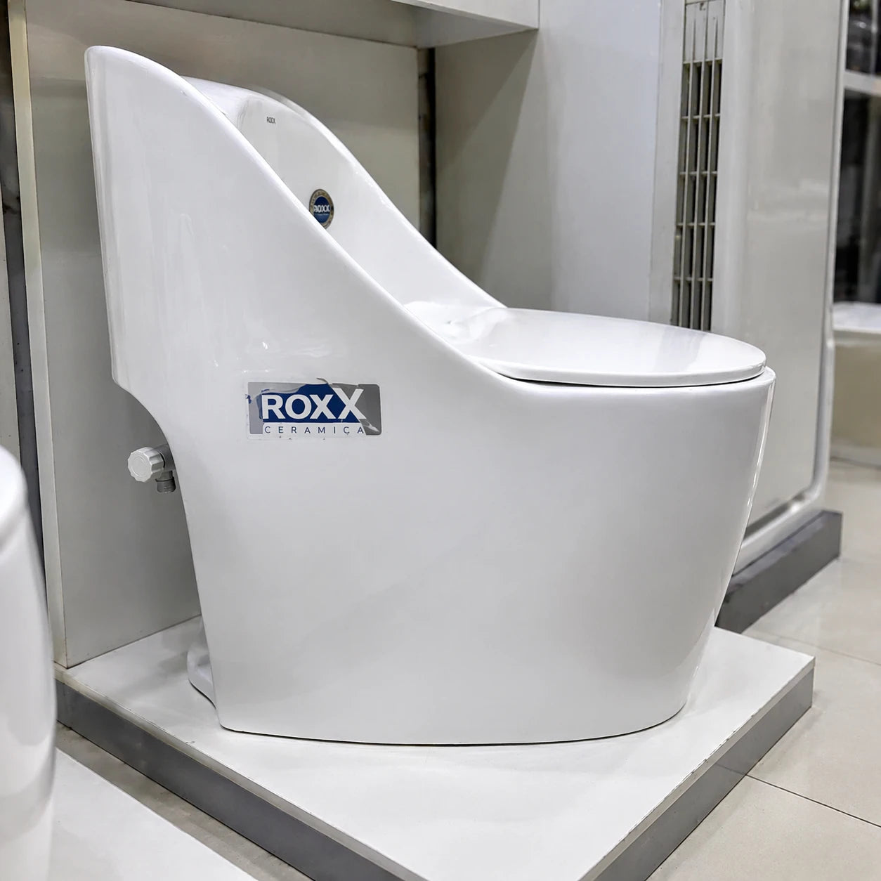 ROXX Ceramica Daewoo One Piece Commode